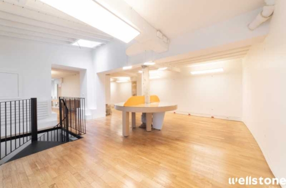 A LOUER Bureaux 198m2 ref 1755620-0L