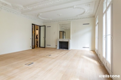 A LOUER Bureaux 198m2 ref 2147759-0L