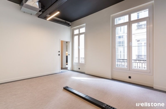 A LOUER Bureaux 198m2 ref 2147759-0L