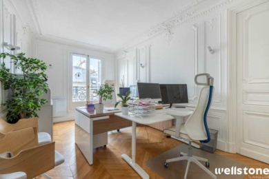 A LOUER Bureaux 201m2 ref 1065789-0L