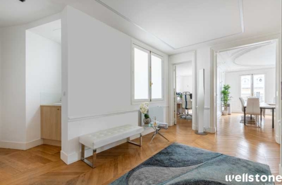 A LOUER Bureaux 201m2 ref 1755653-0L
