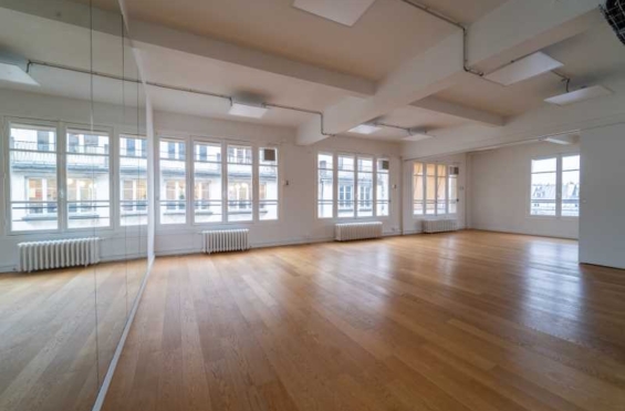 A LOUER Bureaux 203m2 ref 1454109-0L