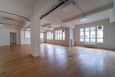 A LOUER Bureaux 203m2 ref 1454109-0L