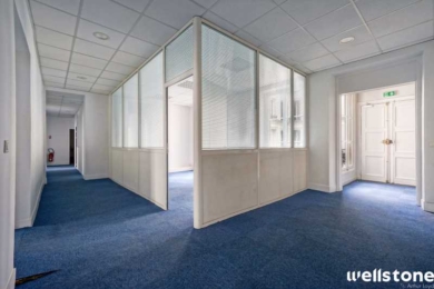 A LOUER Bureaux 205m2 ref 1755602-0L