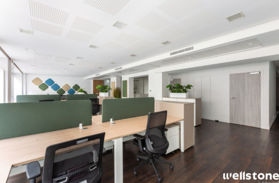 A LOUER Bureaux 215m2 ref 1454136-0L