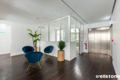 A LOUER Bureaux 215m2 ref 1454136-0L