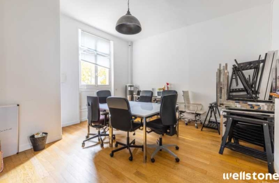 A LOUER Bureaux 220m2 ref 1224658-0L