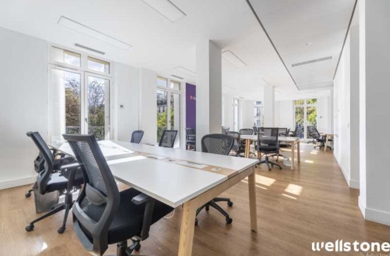 A LOUER Bureaux 221m2 ref 1454105-0L