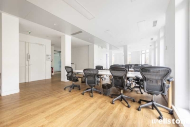 A LOUER Bureaux 221m2 ref 1454105-0L