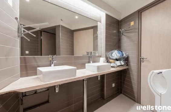 A LOUER Bureaux 225m2 ref 1454111-0L