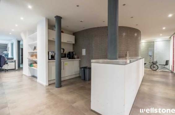 A LOUER Bureaux 225m2 ref 1454111-0L