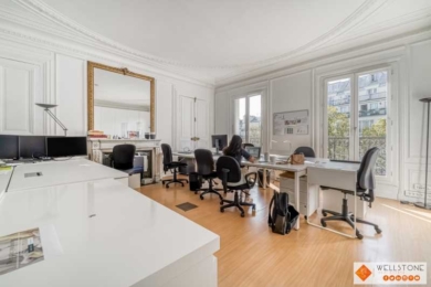 A LOUER Bureaux 229m2 ref 1223540-0L