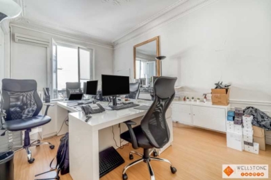 A LOUER Bureaux 229m2 ref 1223540-0L
