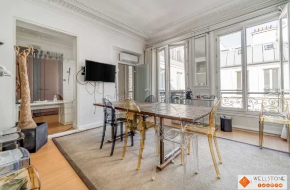 A LOUER Bureaux 229m2 ref 1230338-0L