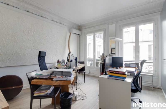 A LOUER Bureaux 229m2 ref 1454010-0L
