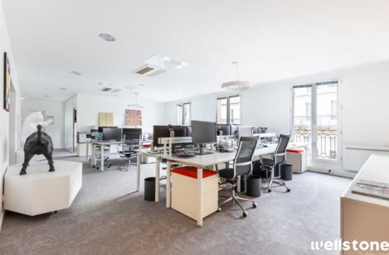 A LOUER Bureaux 238m2 ref 1462069-0L