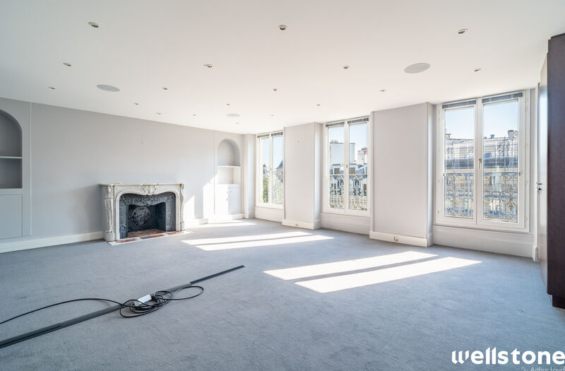 A LOUER Bureaux 240m2 ref 2181338-0L