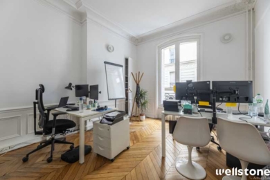 A LOUER Bureaux 243m2 ref 1454077-0L