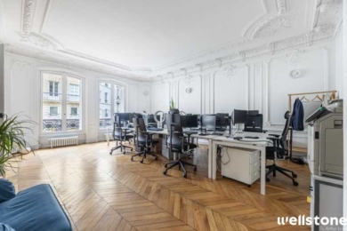 A LOUER Bureaux 243m2 ref 1454077-0L