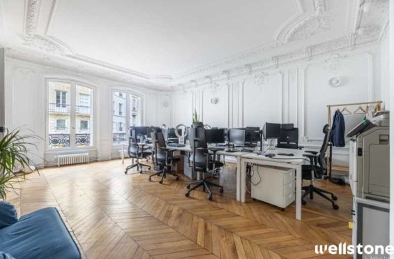 A LOUER Bureaux 243m2 ref 1454077-0L