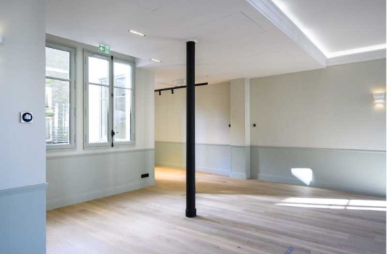A LOUER Bureaux 250m2 ref 1462046-0L