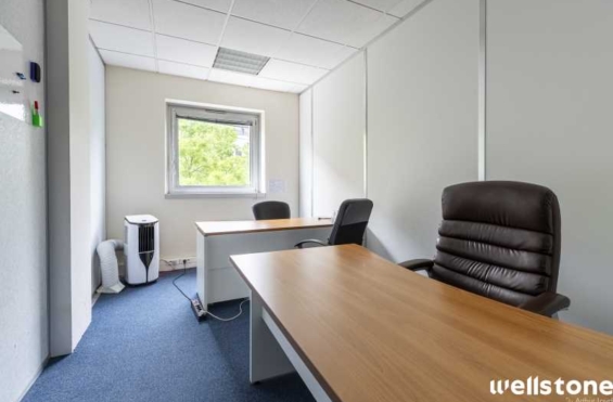 A LOUER Bureaux 253m2 ref 1454181-0L