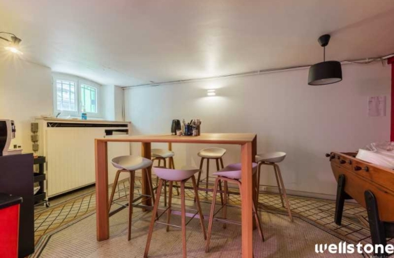 A LOUER Bureaux 256m2 ref 1755713-0L