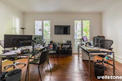 A LOUER Bureaux 256m2 ref 1755713-0L