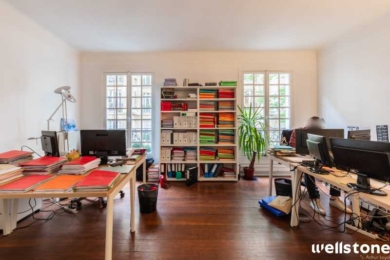 A LOUER Bureaux 256m2 ref 1755713-0L