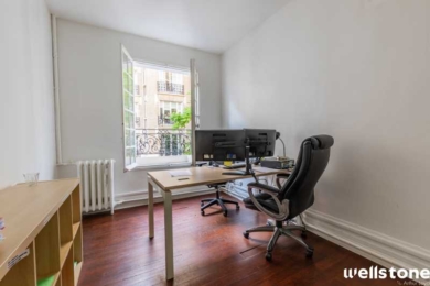 A LOUER Bureaux 256m2 ref 1755713-0L
