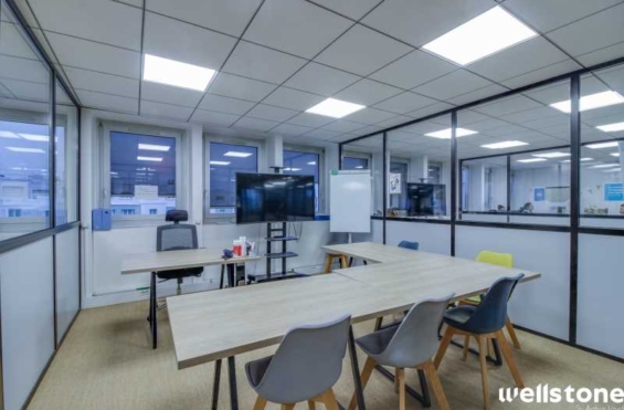 A LOUER Bureaux 257m2 ref 1106312-0L