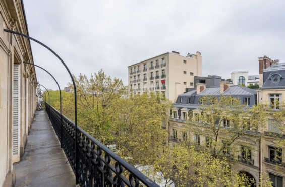 A LOUER Bureaux 258m2 ref 2189399-0L