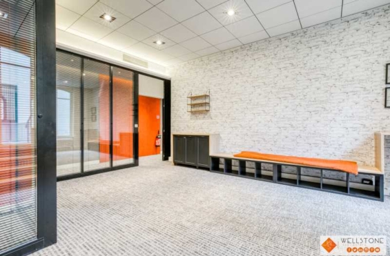 A LOUER Bureaux 265m2 ref 1118884-0L