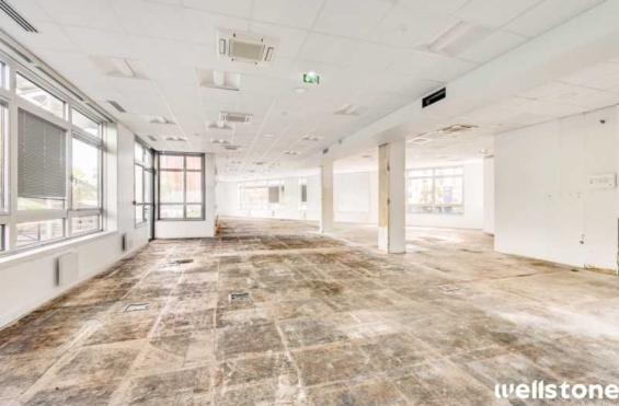 A LOUER Bureaux 2828m2 ref 2154611-0L