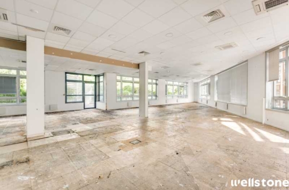 A LOUER Bureaux 2828m2 ref 2154611-0L