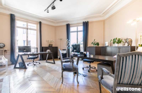 A LOUER Bureaux 294m2 ref 1224545-0L