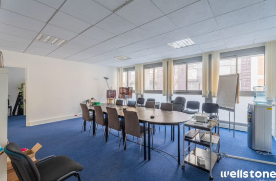 A LOUER Bureaux 297m2 ref 2149517-0L