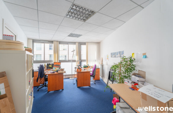 A LOUER Bureaux 297m2 ref 2149517-0L