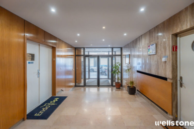 A LOUER Bureaux 297m2 ref 2149517-0L