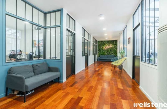A LOUER Bureaux 321m2 ref 1755596-0L