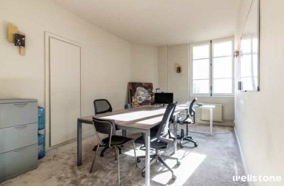 A LOUER Bureaux 330m2 ref 1035446-0L