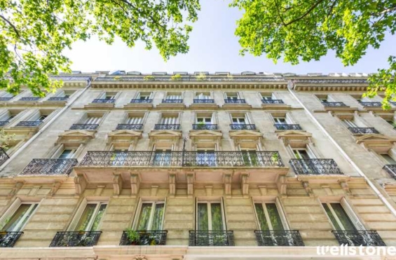 A LOUER Bureaux 334m2 ref 1462050-0L