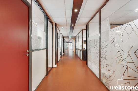 A LOUER Bureaux 336m2 ref 2145368-0L