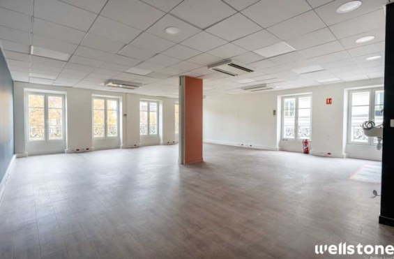 A LOUER Bureaux 340m2 ref 1223553-0L