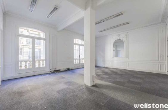 A LOUER Bureaux 363m2 ref 1755662-0L