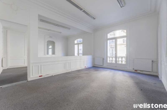 A LOUER Bureaux 363m2 ref 1755662-0L