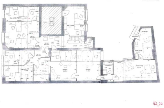 A LOUER Bureaux 366m2 ref 1462127-0L