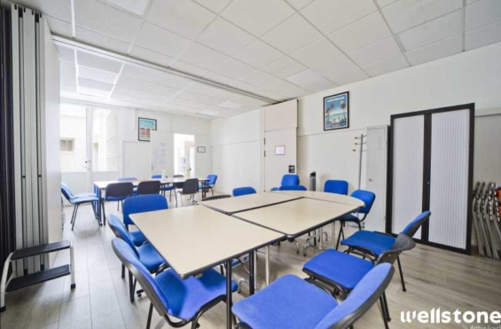 A LOUER Bureaux 366m2 ref 1462127-0L