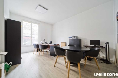 A LOUER Bureaux 366m2 ref 1462127-0L