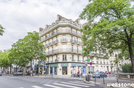 A LOUER Bureaux 372m2 ref 1238070-0L